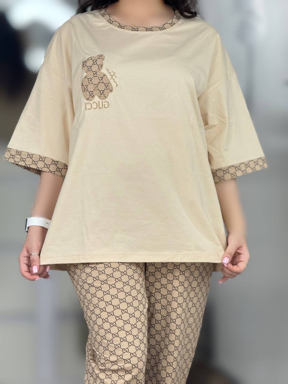 ست گوچی لوکس شیری کد ۵۸۸۲